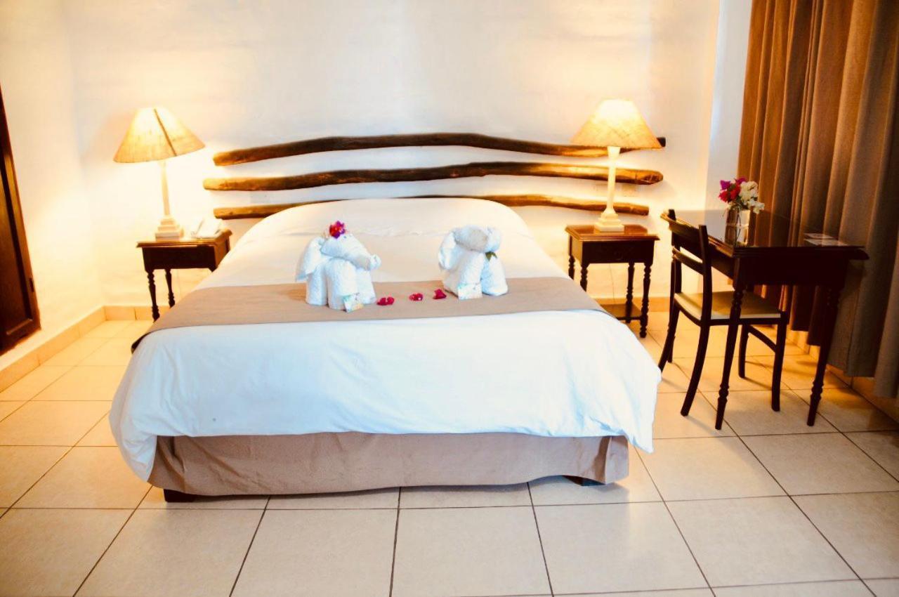 Hotel Sol De إِكا المظهر الخارجي الصورة