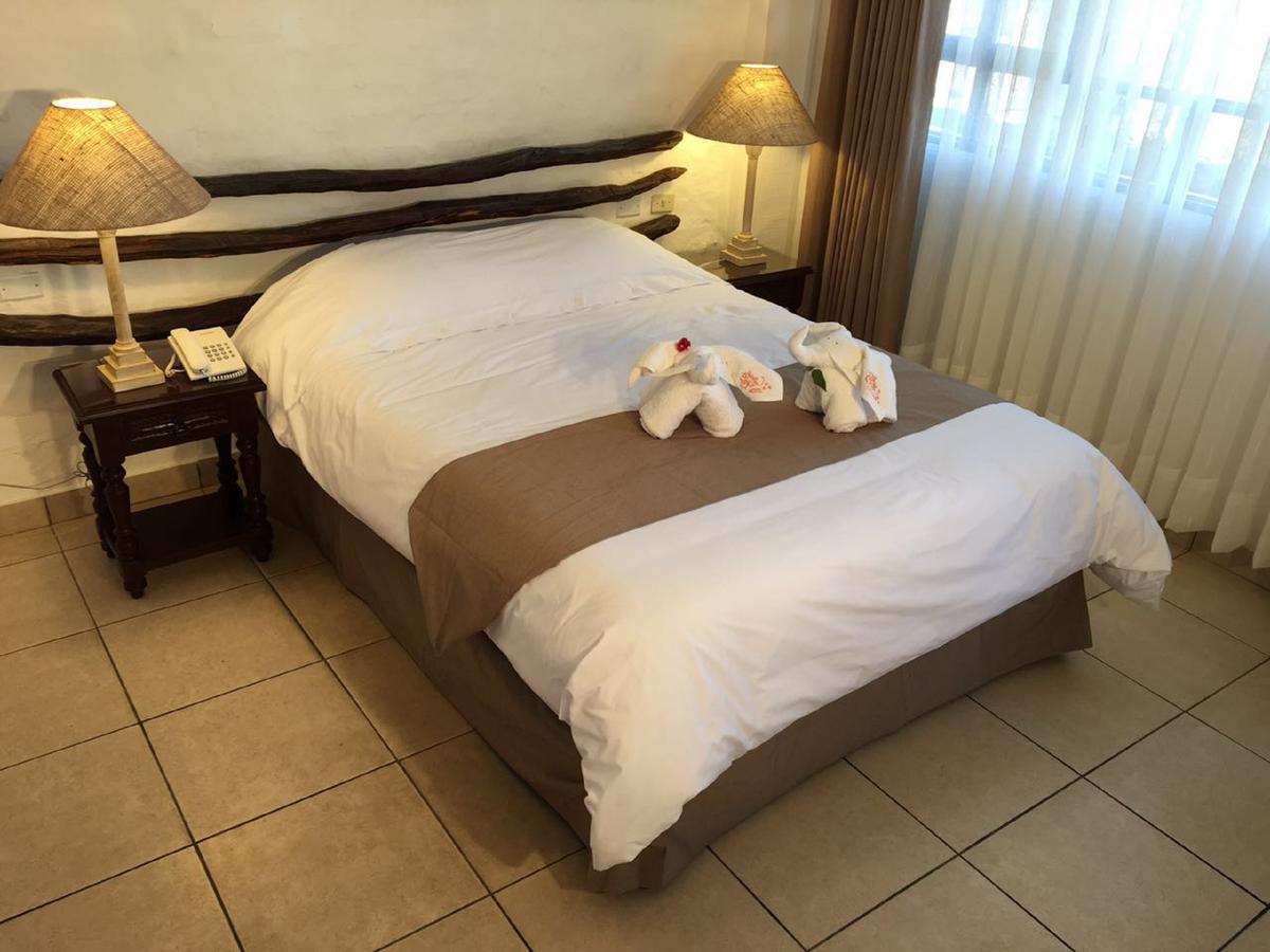Hotel Sol De إِكا المظهر الخارجي الصورة